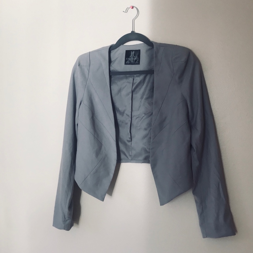 Blazer - Picture 2 of 3